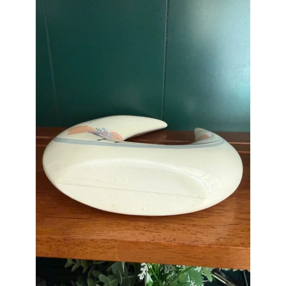 Vintage 80s Postmodern Ceramic Crescent Moon Vase Floral Deco Revival Cream